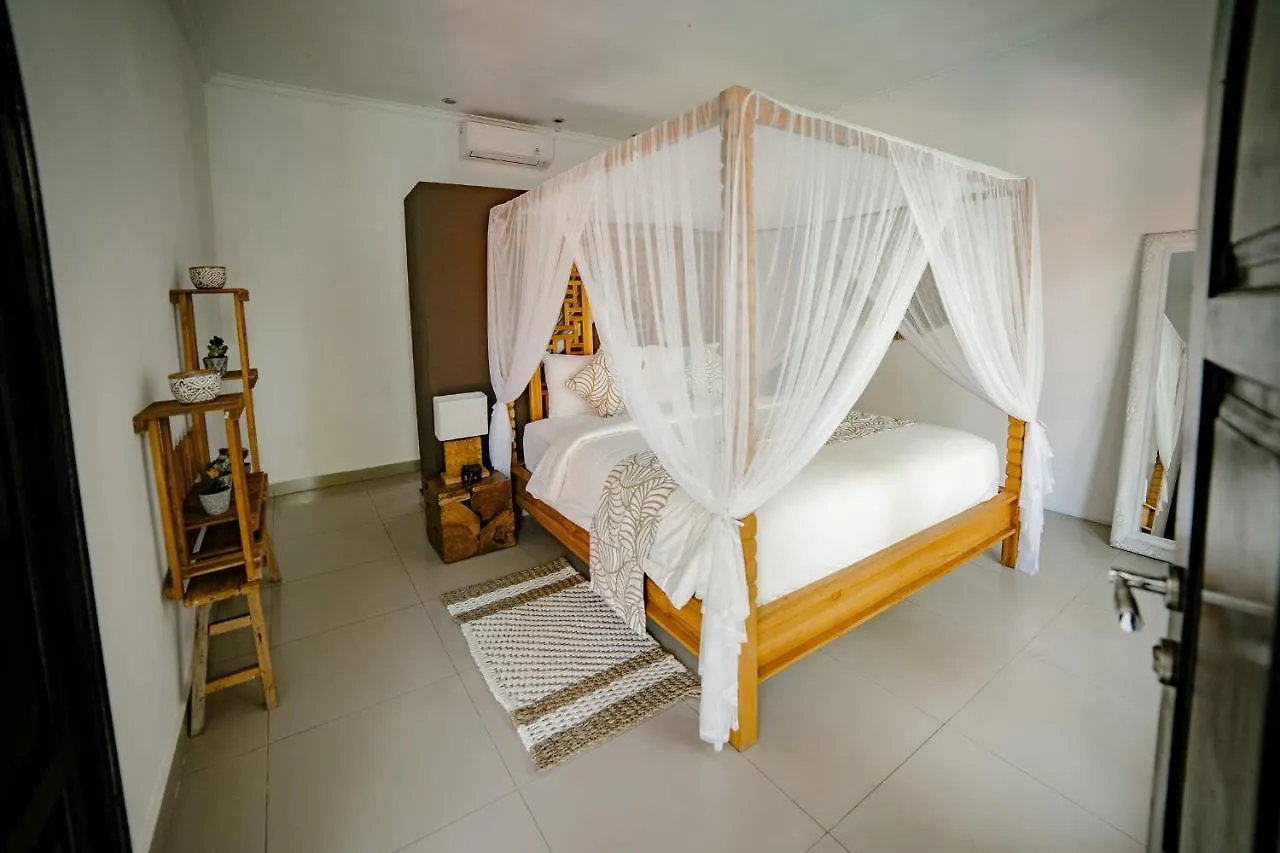 Saga Villas Oasis Семиньяк