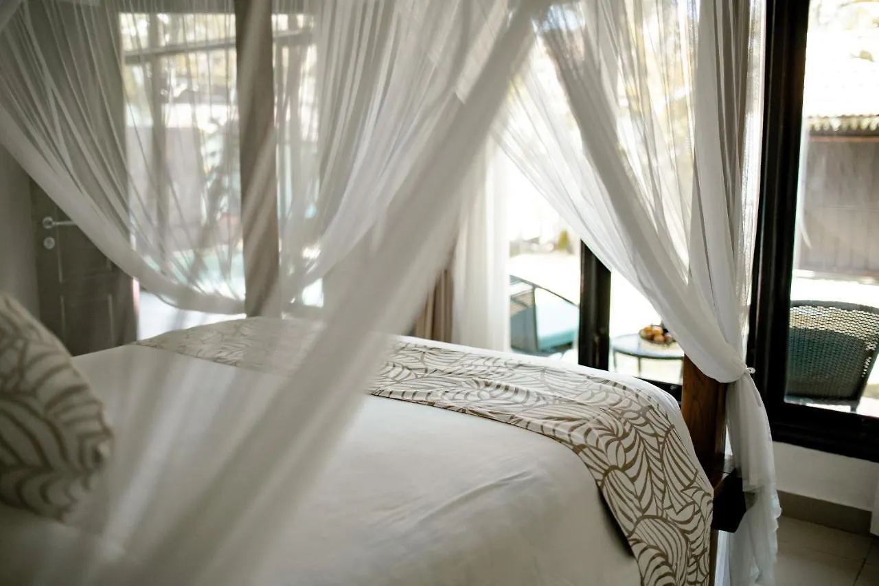 Saga Villas Oasis Семиньяк Индонезия